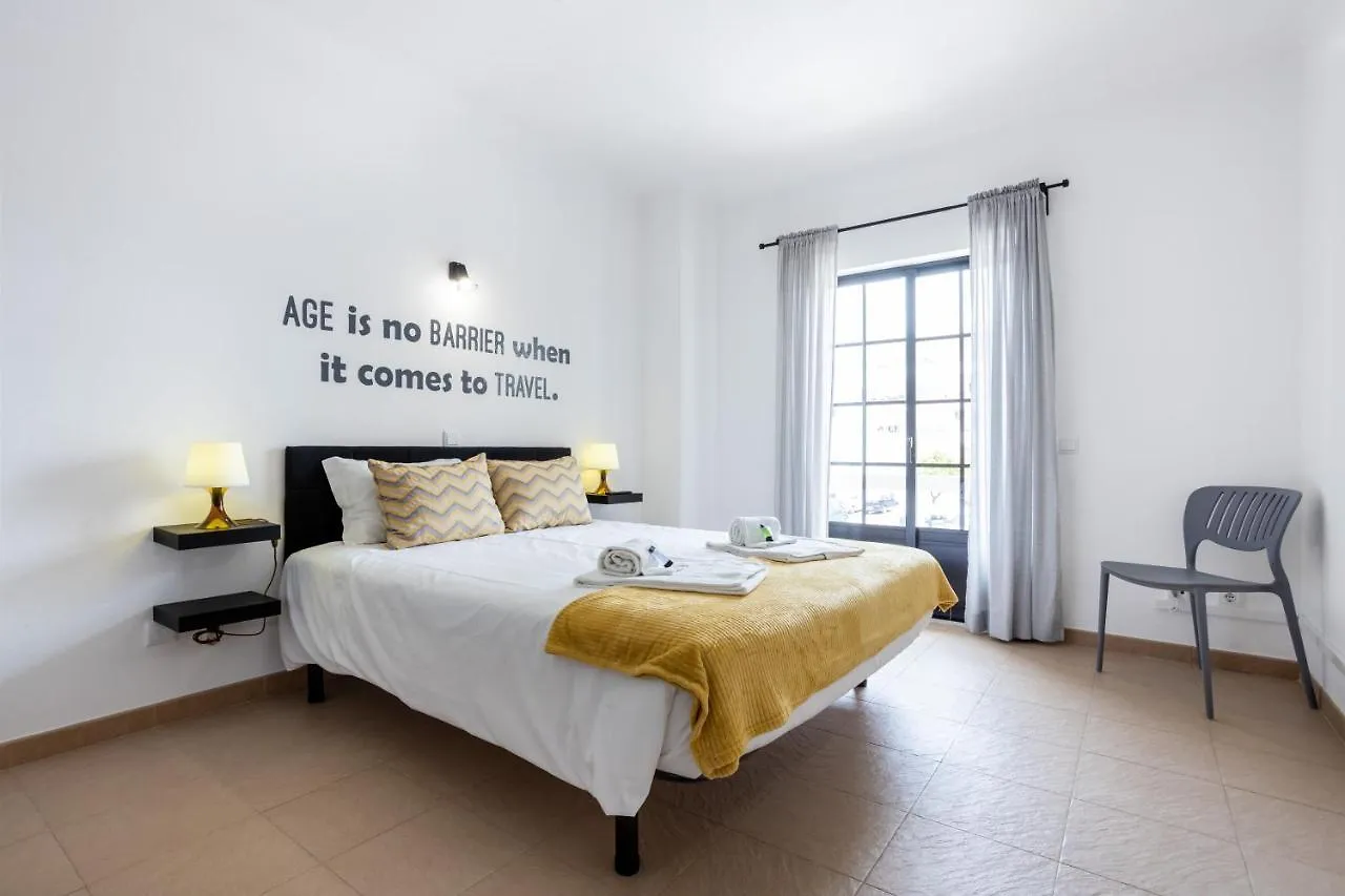 Best Guest Residence Lagos 0*,  Portugalsko